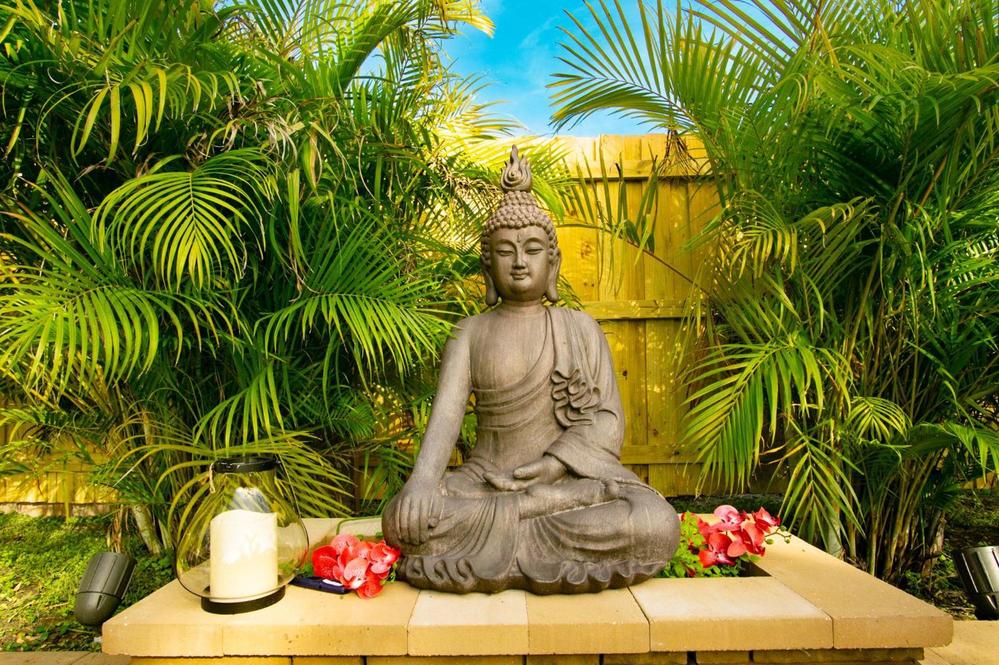 Luxury Zen Den With Heated Pool Just Off Siesta Key Apartman Sarasota megye Kültér fotó